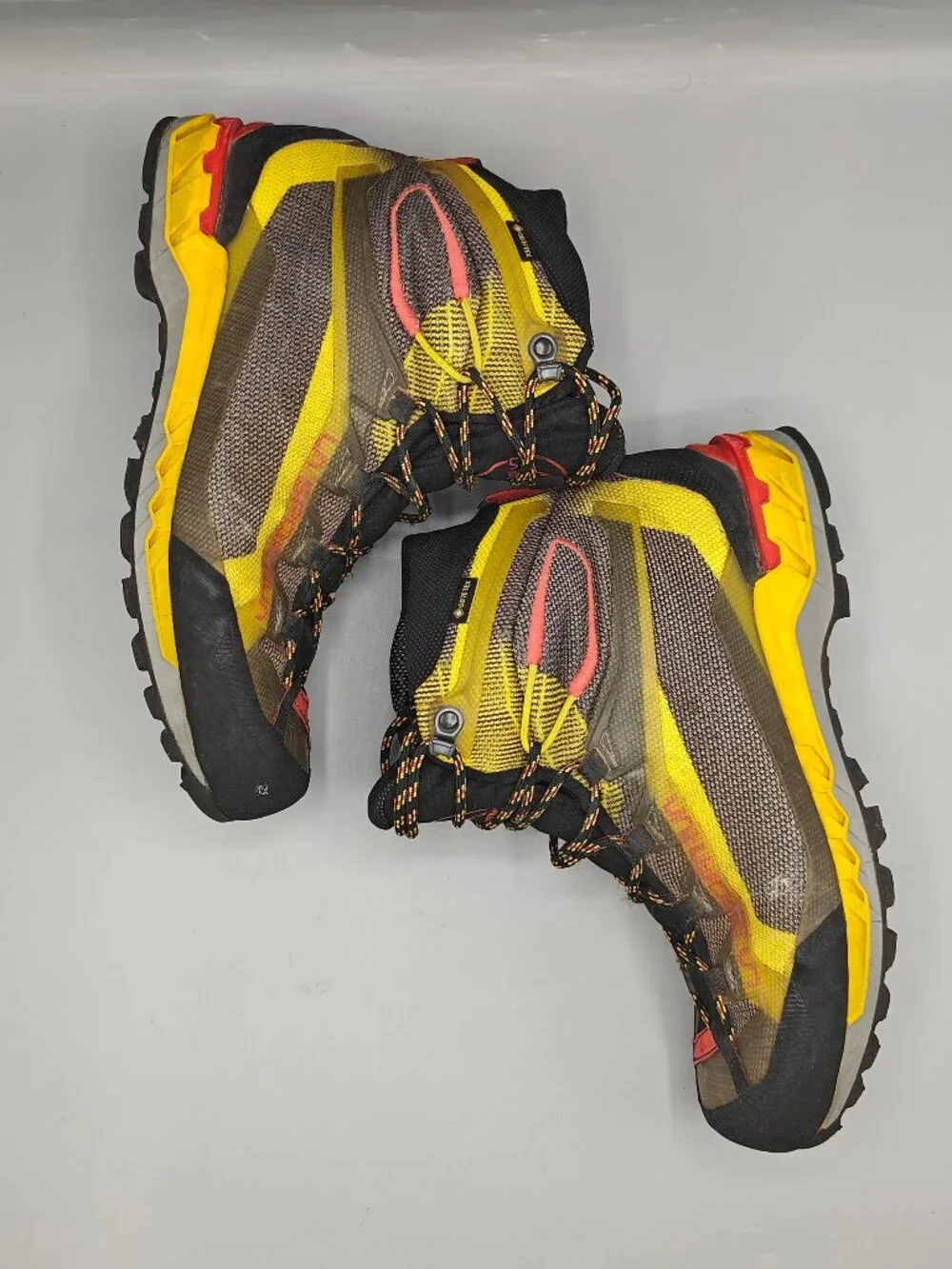 La Sportiva Trango Tech GTX Gore-Tex Hiking Boots Black Yellow Men's US 9